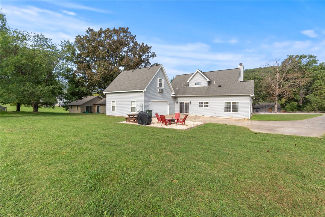 66 Lakeside Drive 106