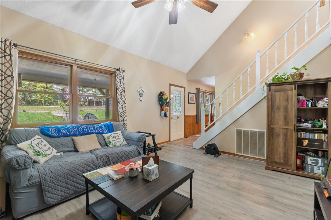 8 Twin Peak Drive