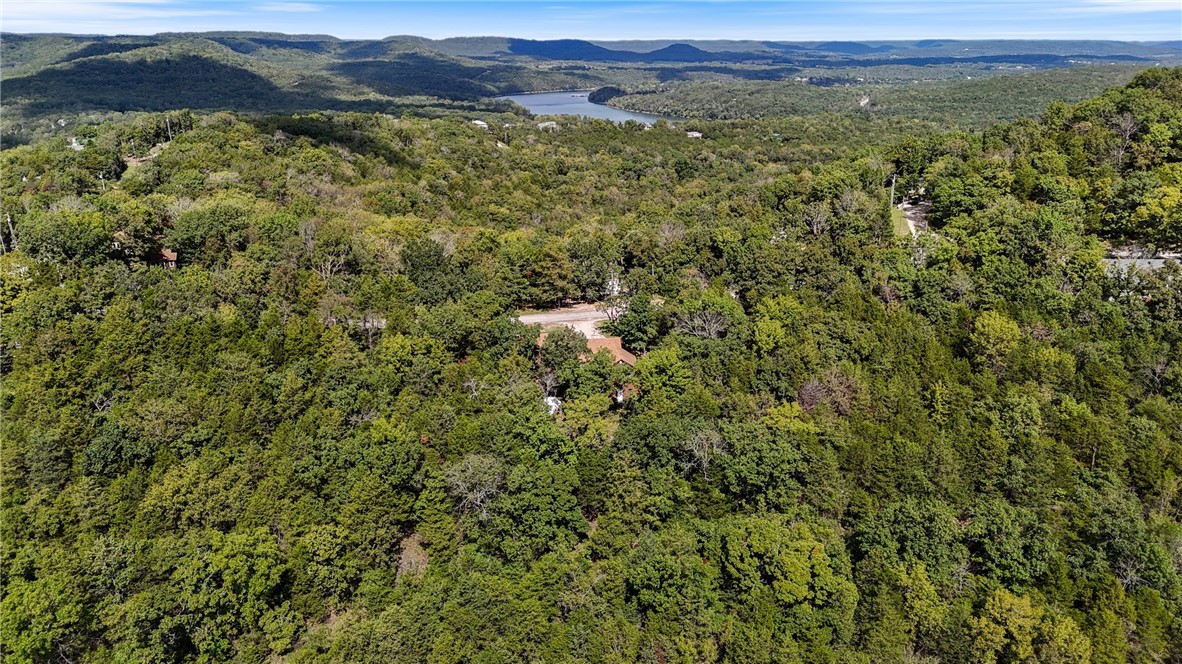 8 Twin Peak Drive