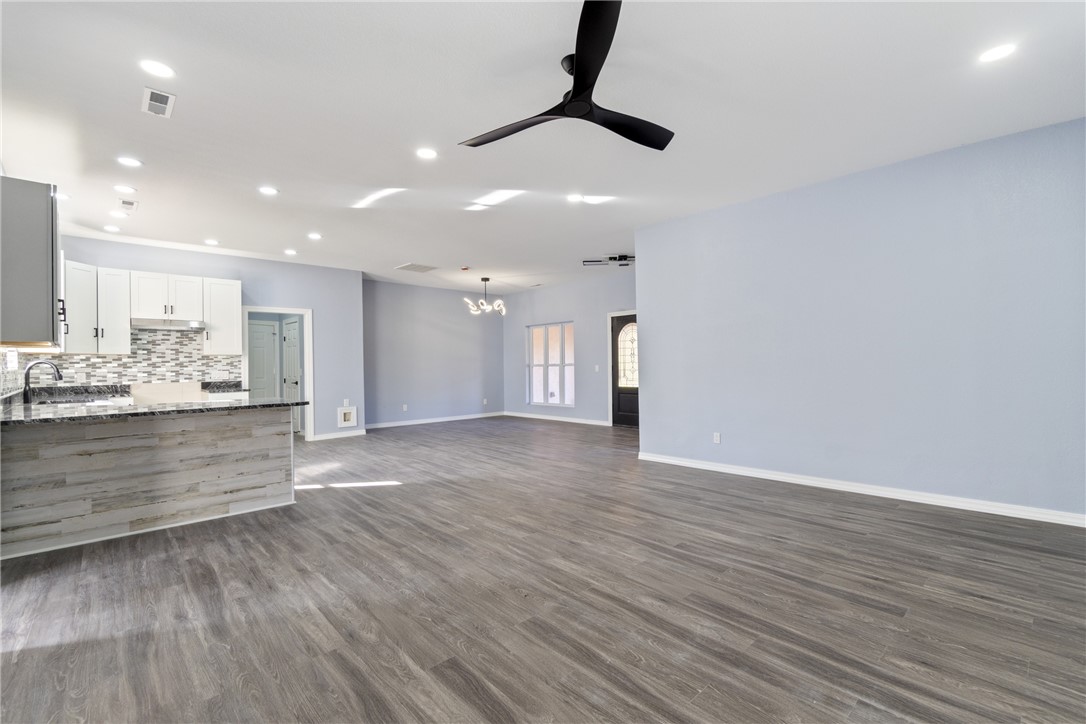 40 County Road 2404