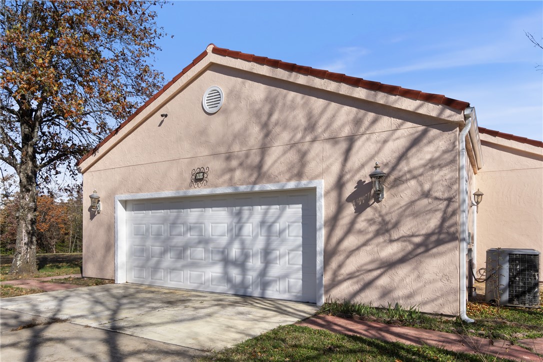 40 County Road 2404
