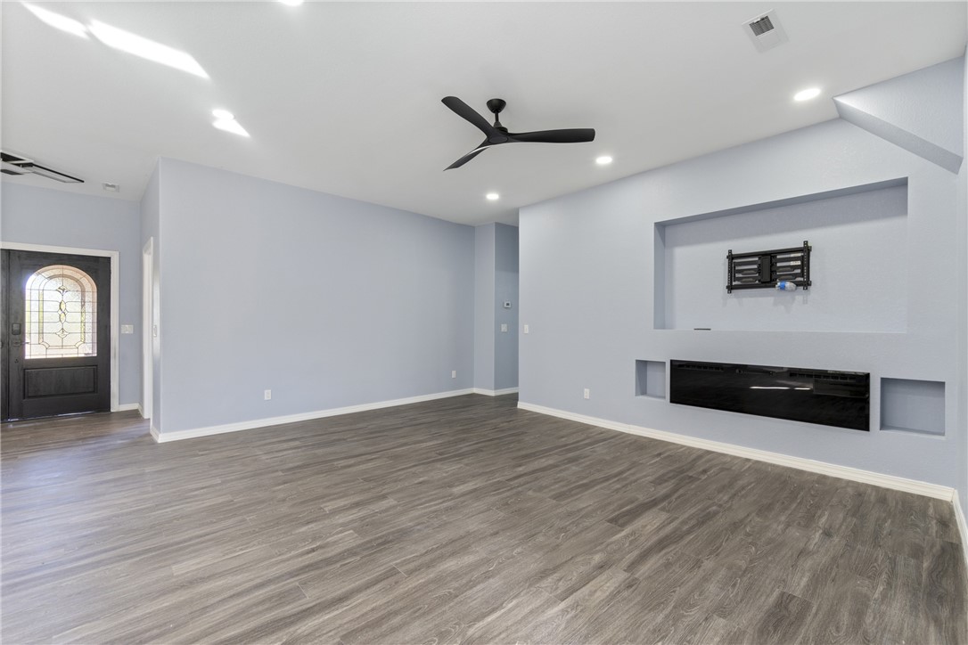 40 County Road 2404