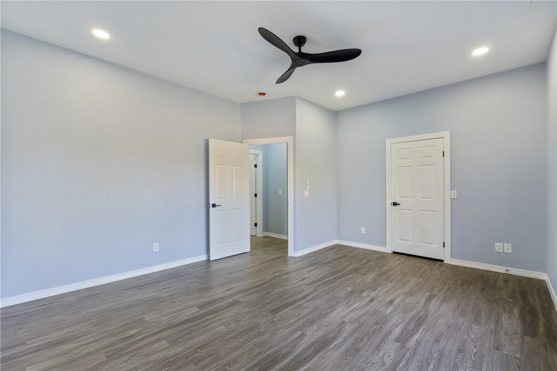 40 County Road 2404