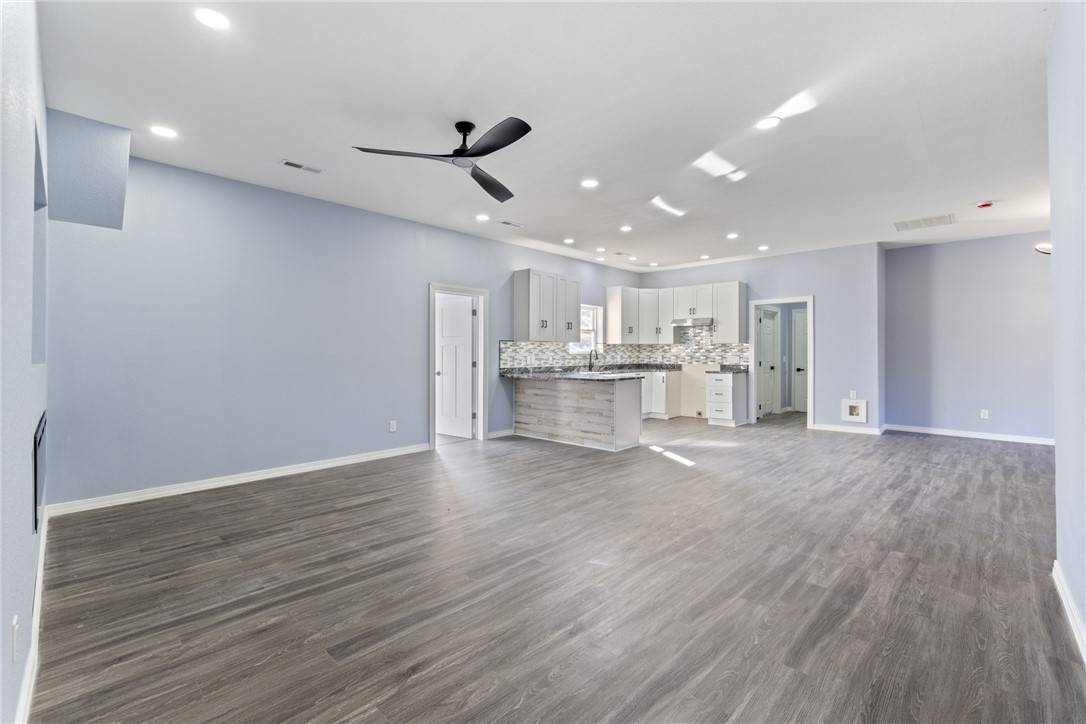 40 County Road 2404