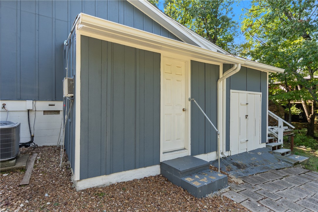 13 Country Club Drive
