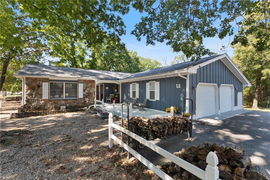 13 Country Club Drive