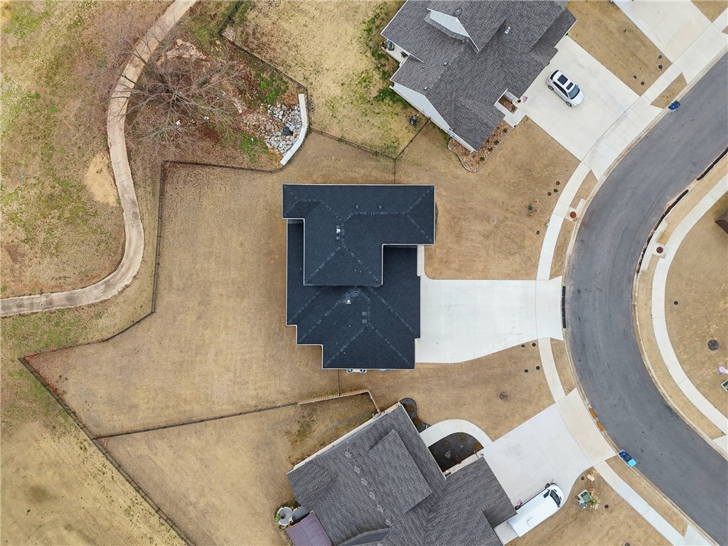 2521 Fairway Circle