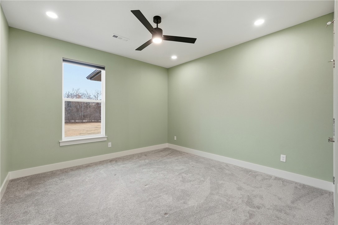 2521 Fairway Circle