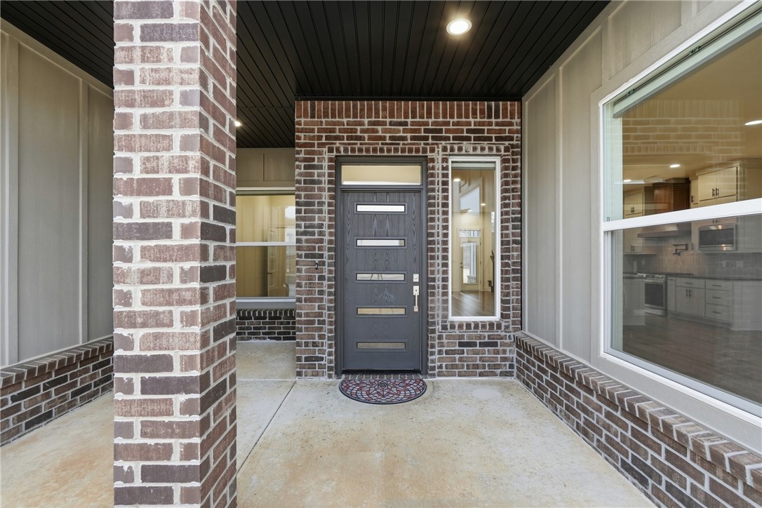 2521 Fairway Circle