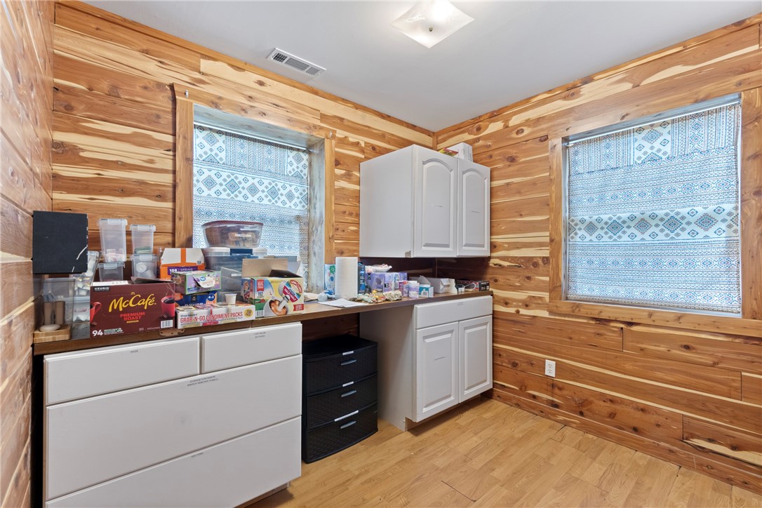 805 County Road 309