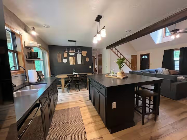 1 Thomas Circle