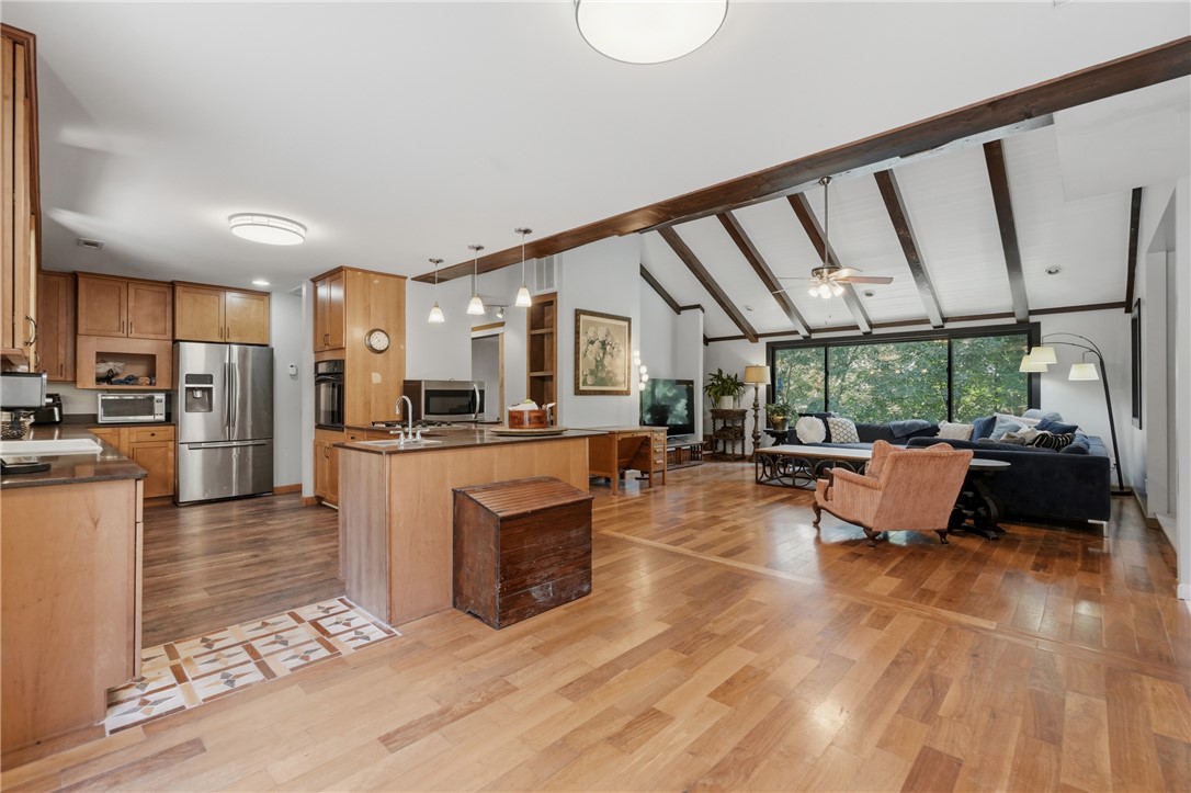 206 County Road 114