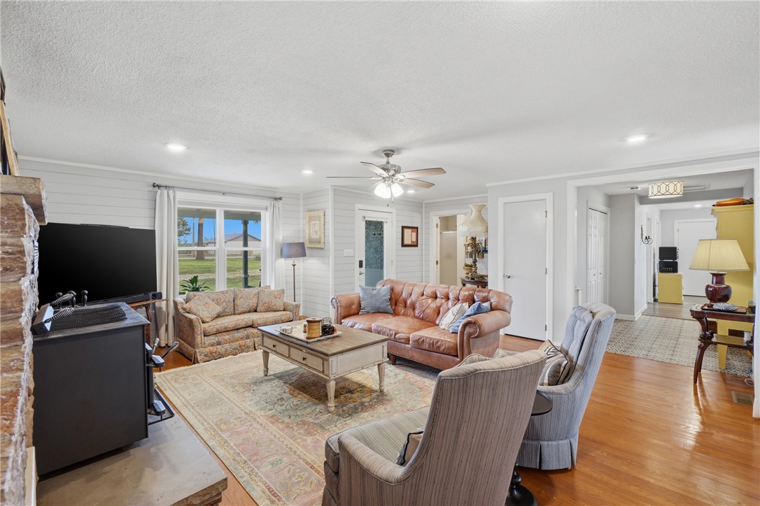 82 County Road 327