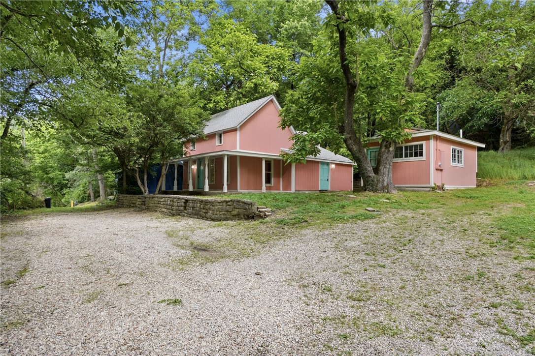 88 Grand Avenue