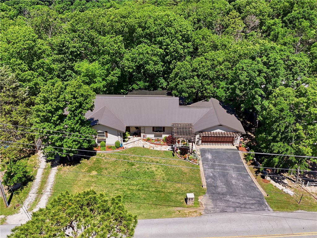 11 Country Club Drive