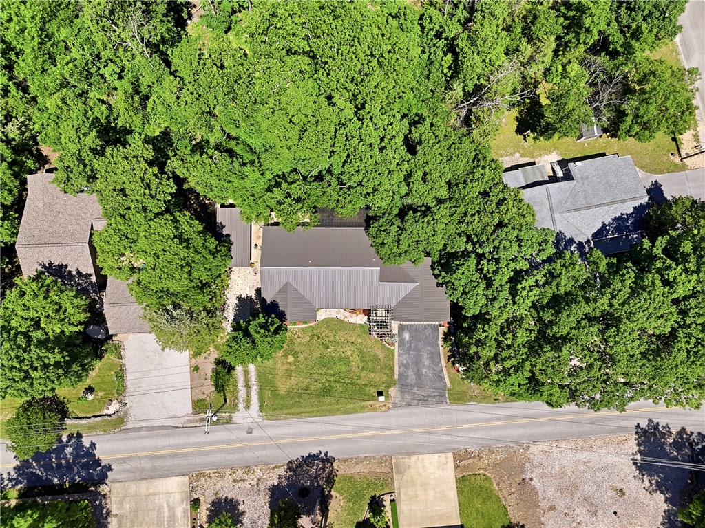 11 Country Club Drive