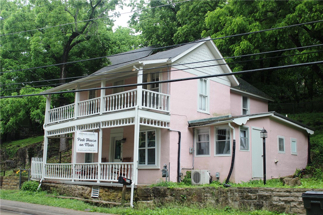 216 N Main Street