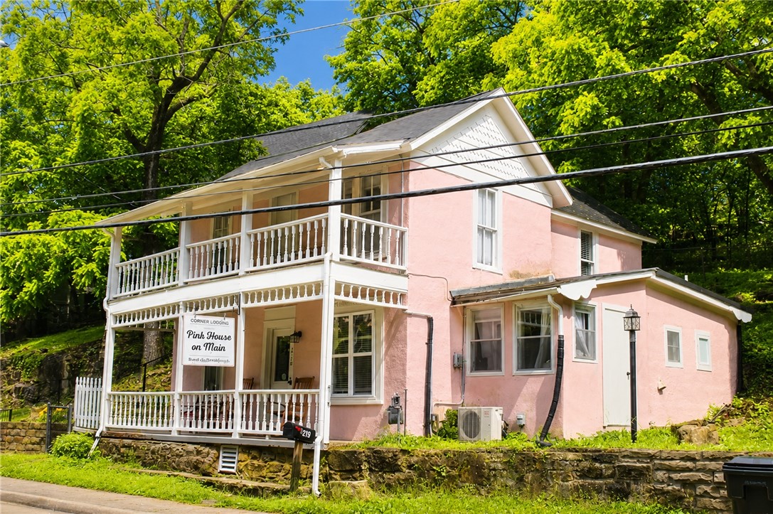 216 N Main Street