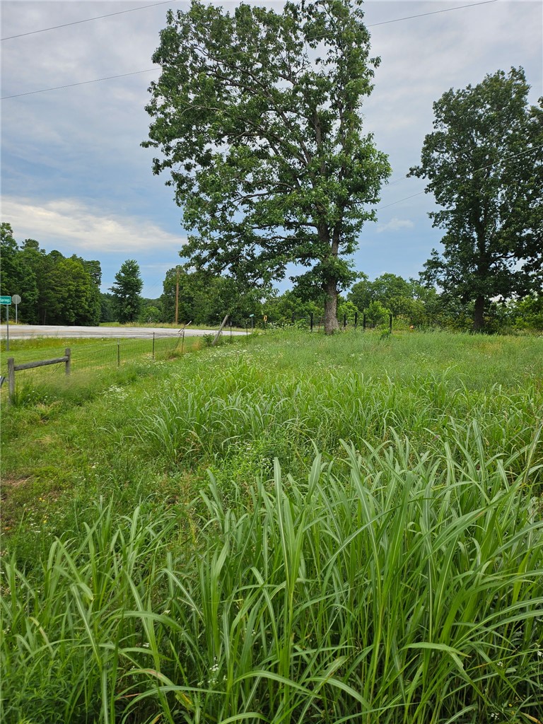 9370 HWY 221
