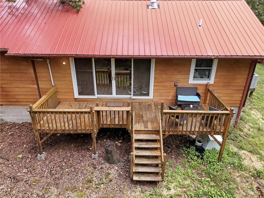 305 County Road 2664