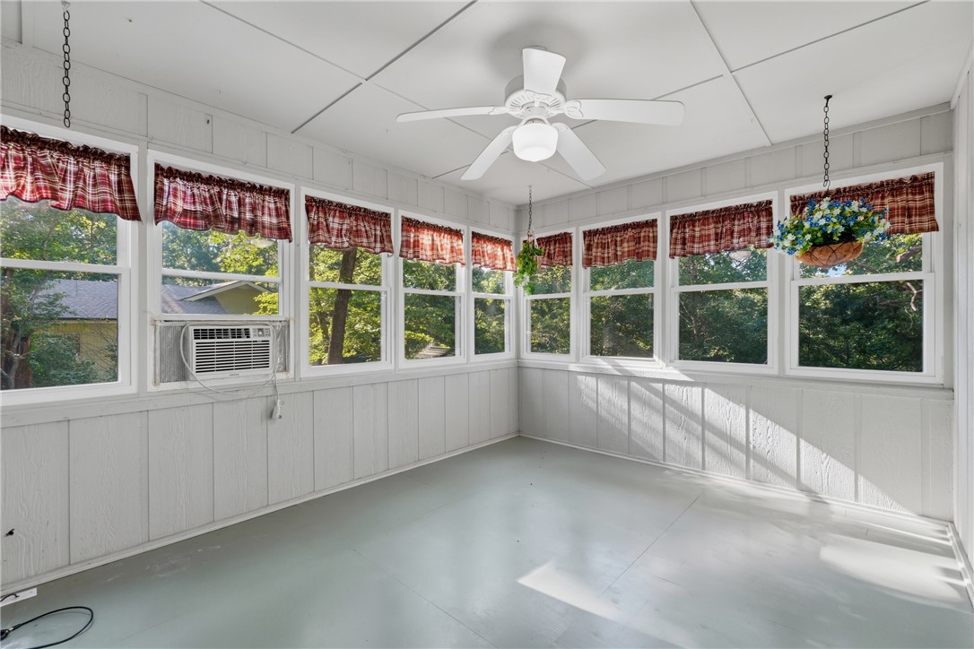 19 Lonsdale Drive
