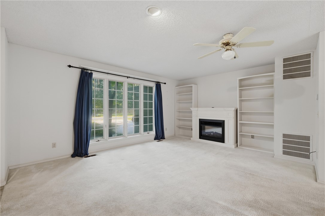19 Lonsdale Drive