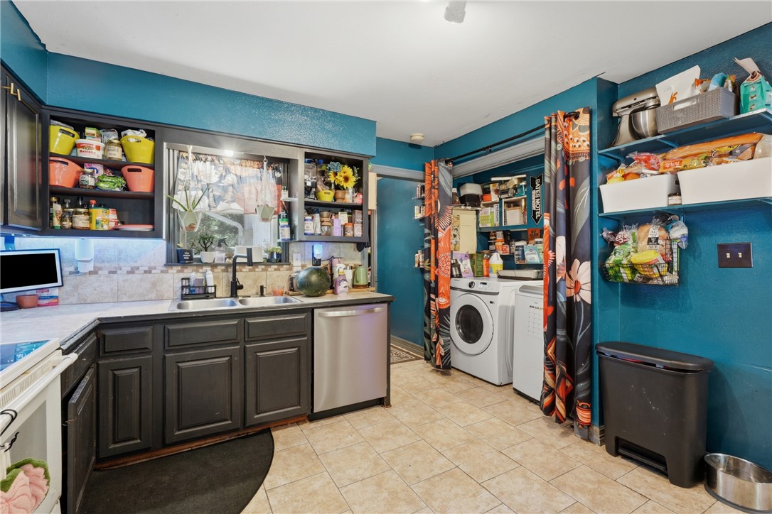 2 Hillside Drive A & B