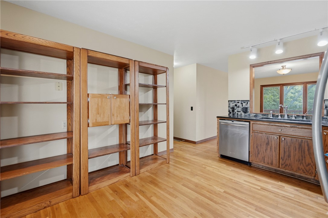 6 Fairway Drive