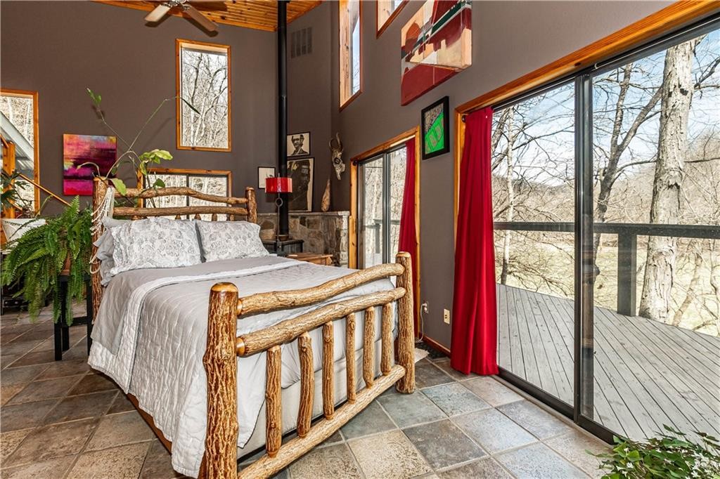 11346 Farm Road 2285