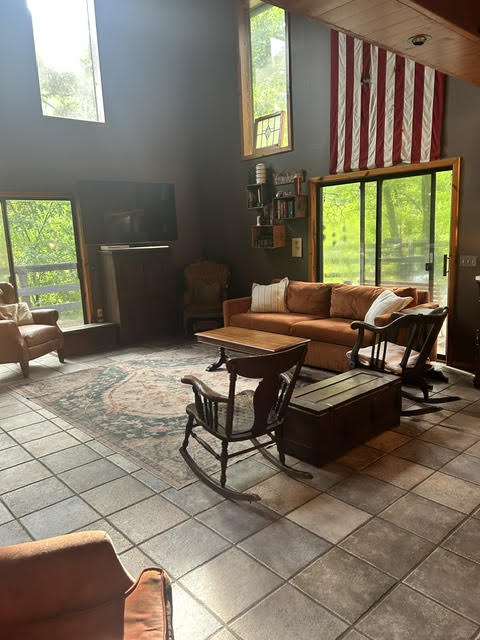 11346 Farm Road 2285