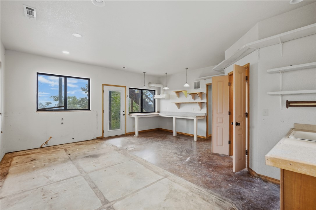 1152 County Road 220