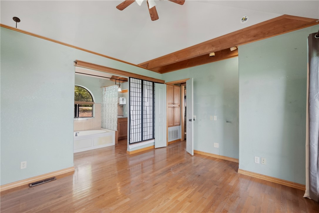1152 County Road 220