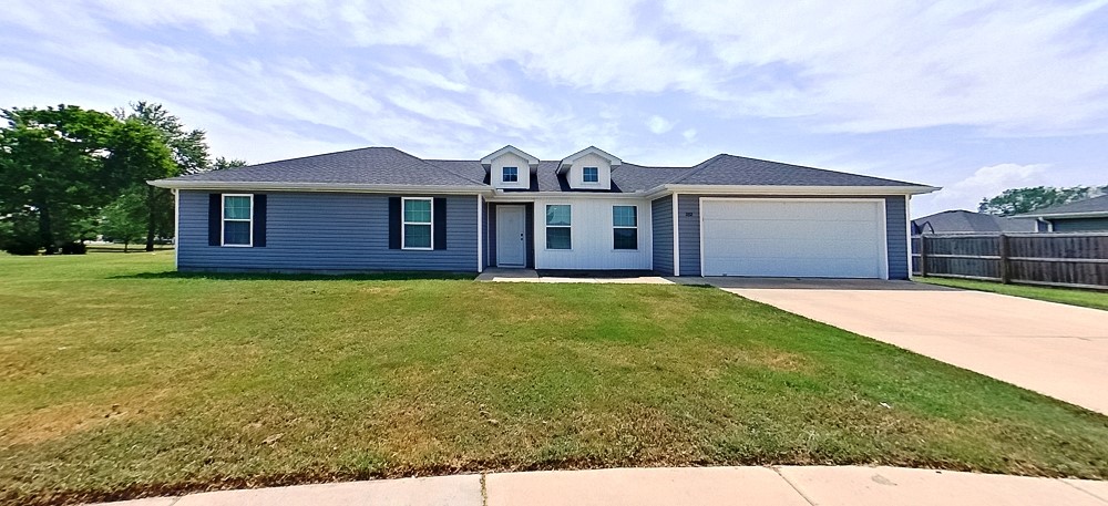 202 Fieldstone Circle