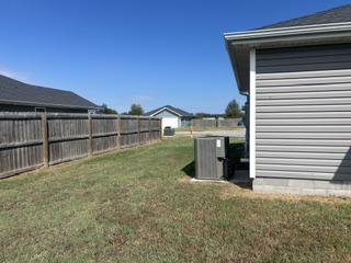 202 Fieldstone Circle