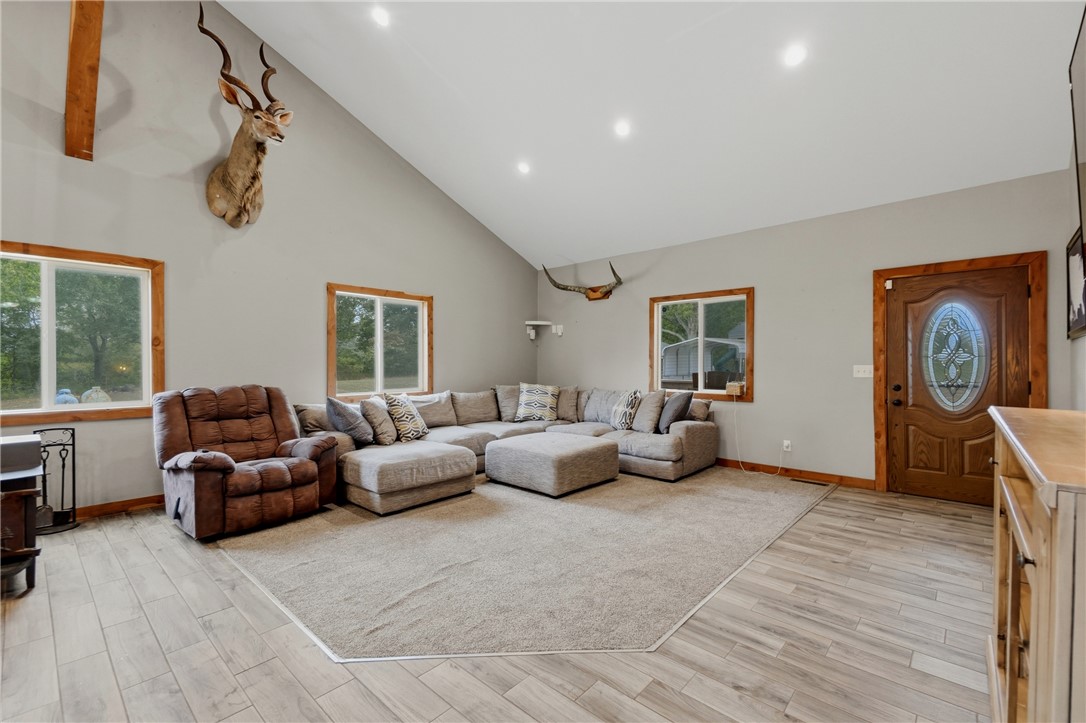 28559 Farm Road 11190