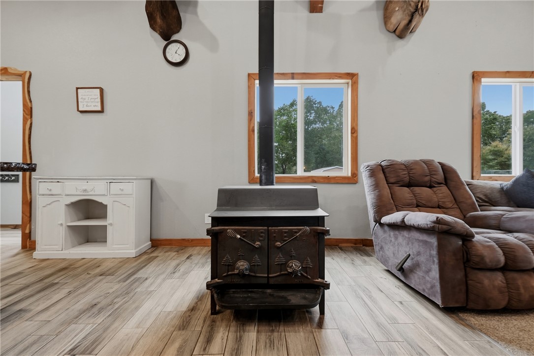 28559 Farm Road 11190
