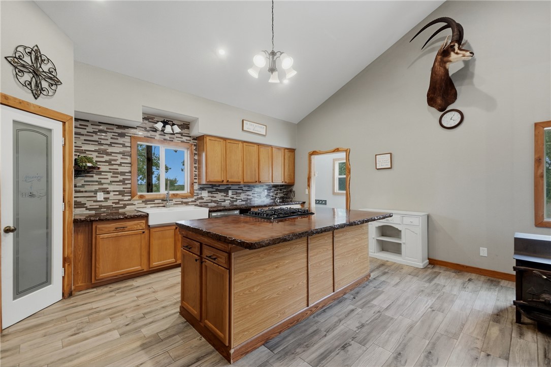 28559 Farm Road 11190