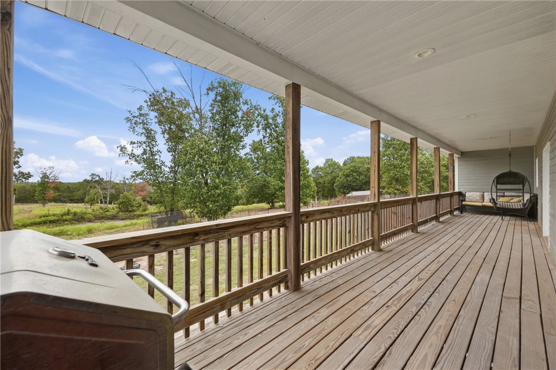 28559 Farm Road 11190