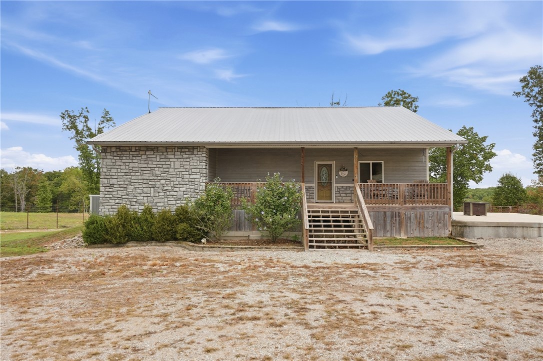 28559 Farm Road 11190