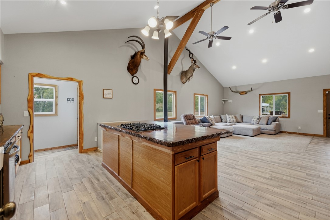 28559 Farm Road 11190