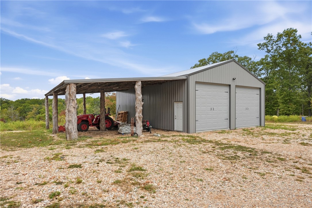 28559 Farm Road 11190