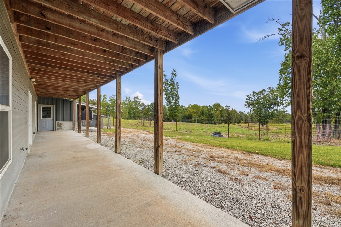 28559 Farm Road 11190