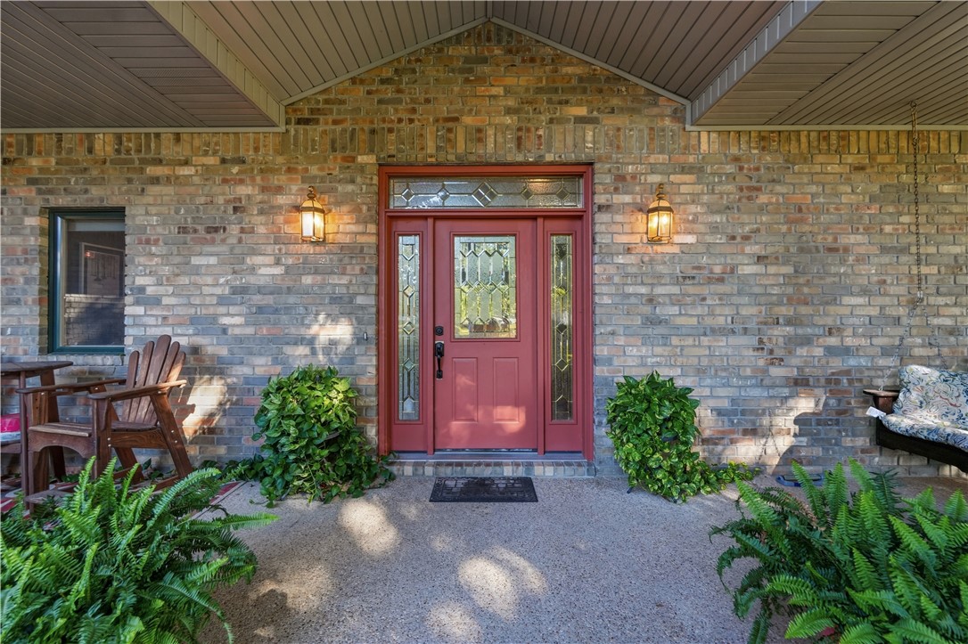 69 Lakeside Drive