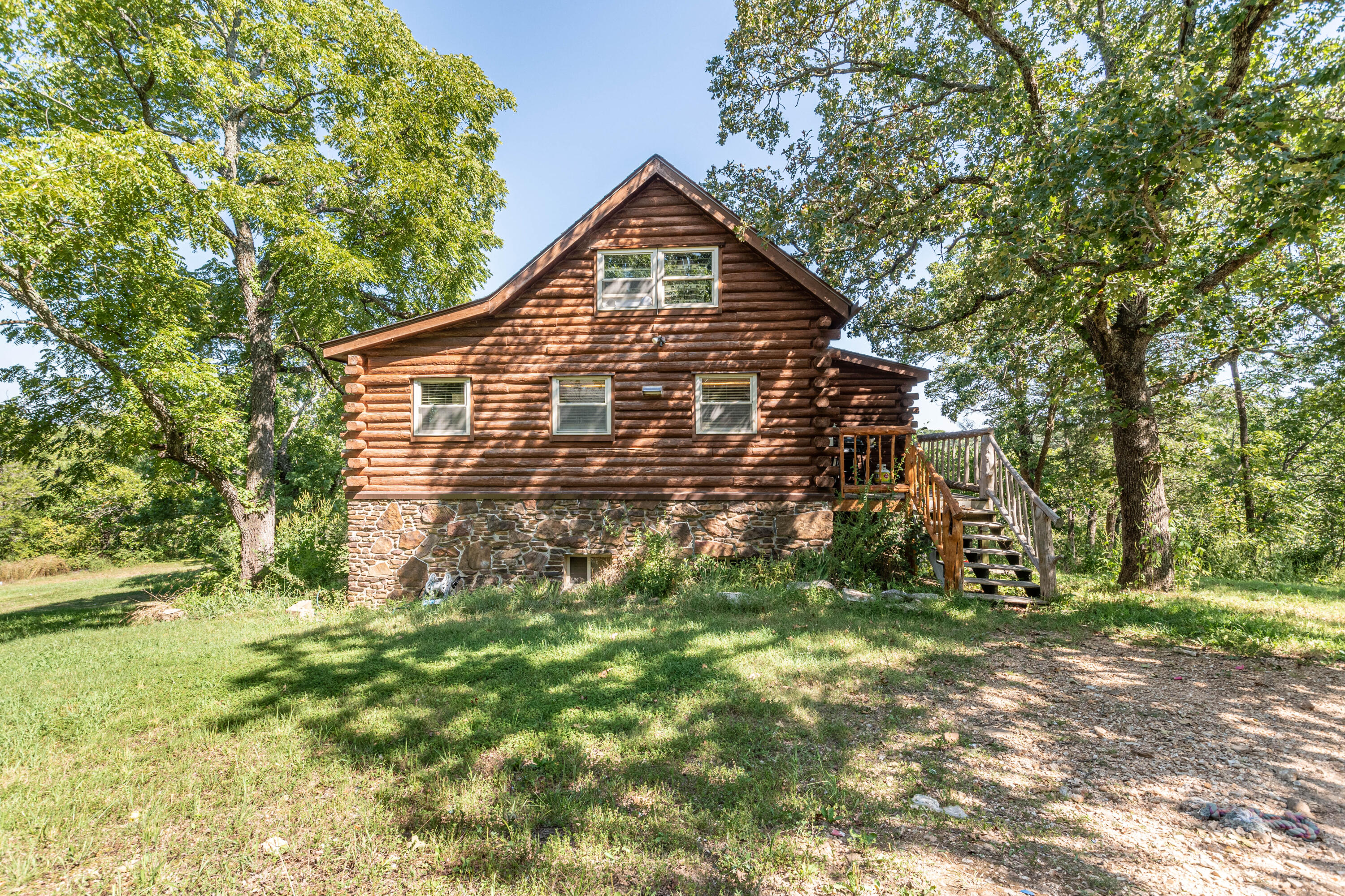 17982 Farm Road 2262