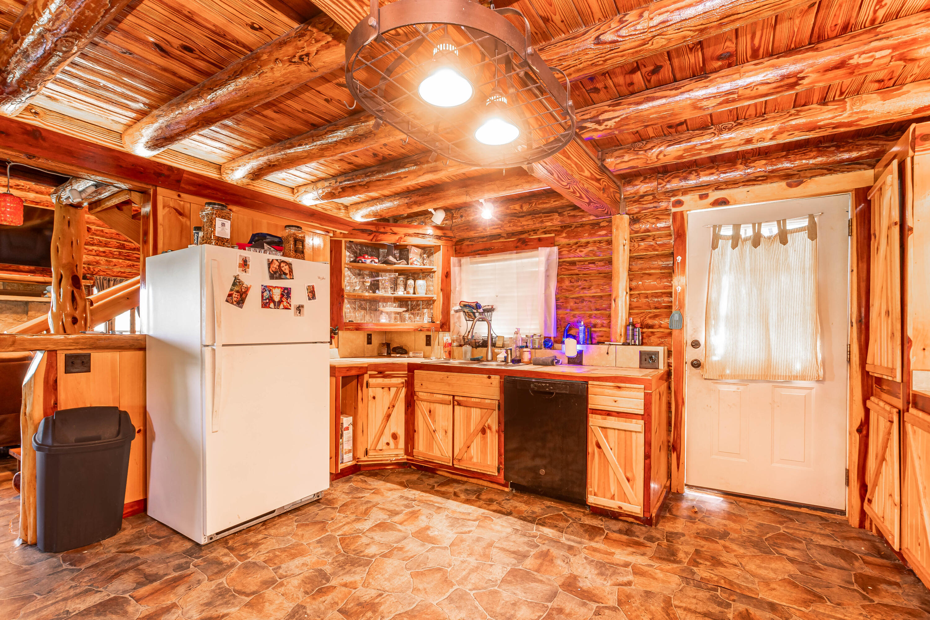 17982 Farm Road 2262