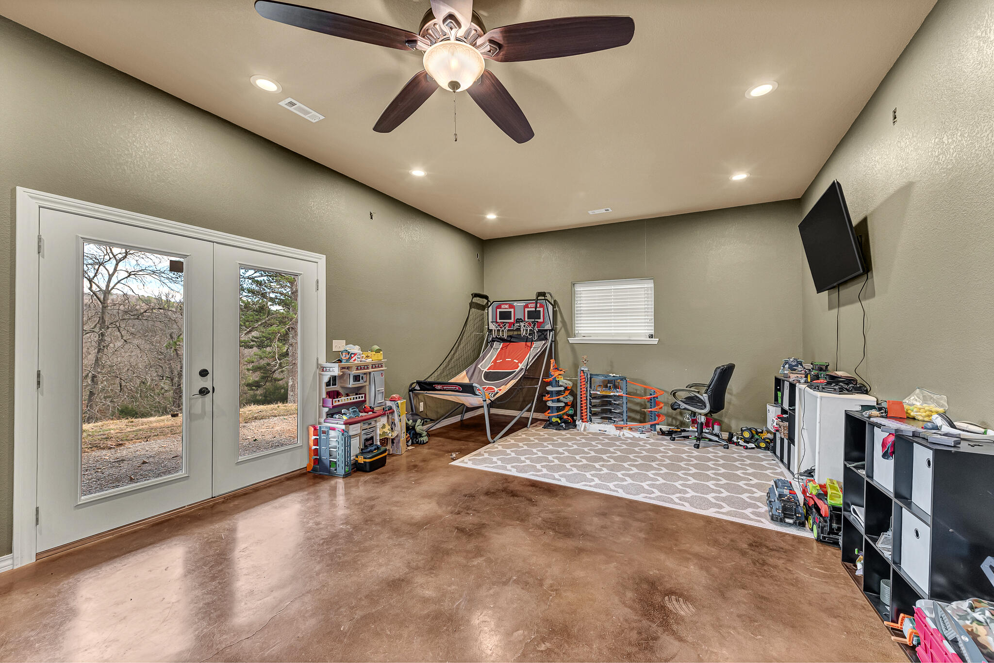 563 County Road 301