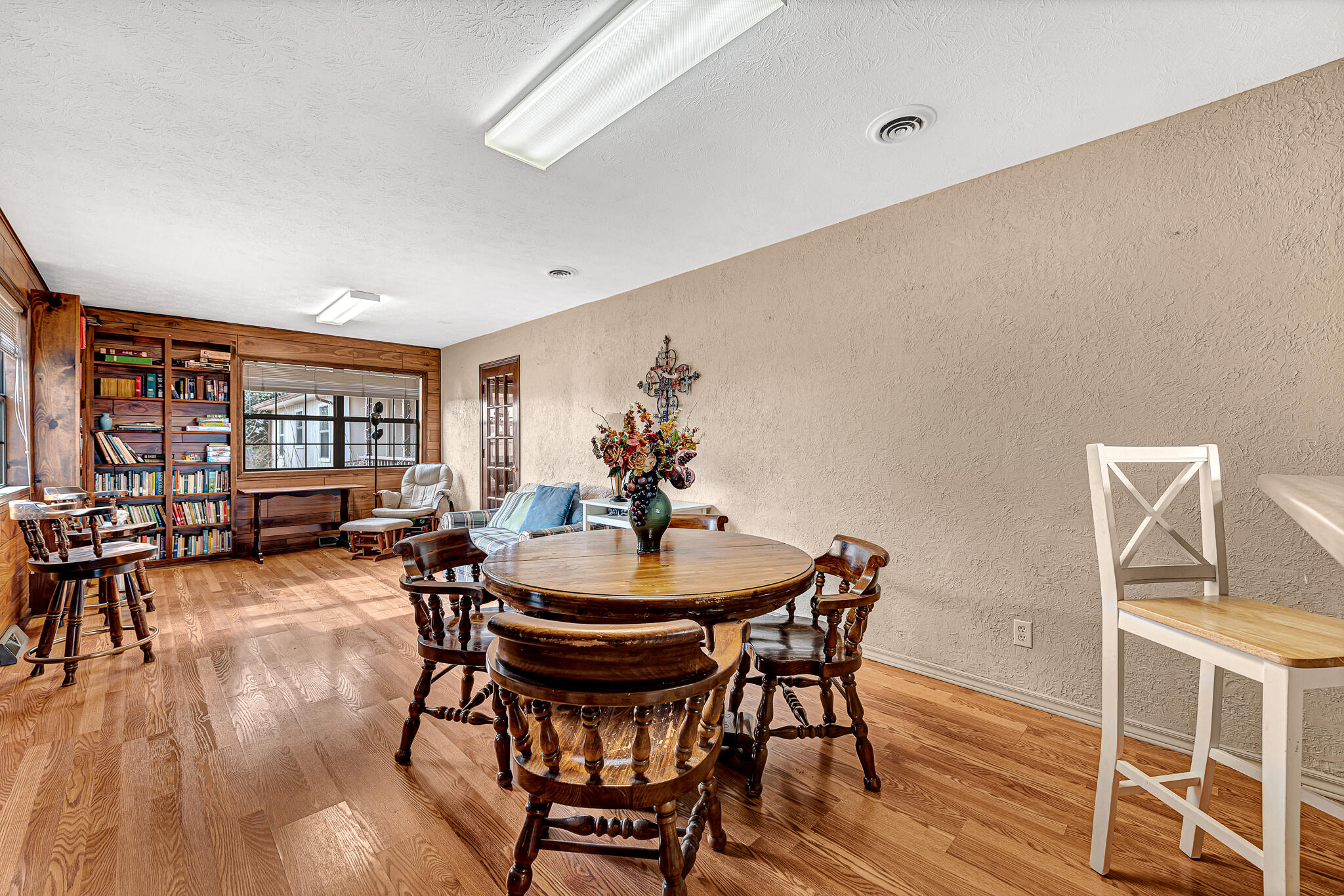 171 Hummingbird Lane