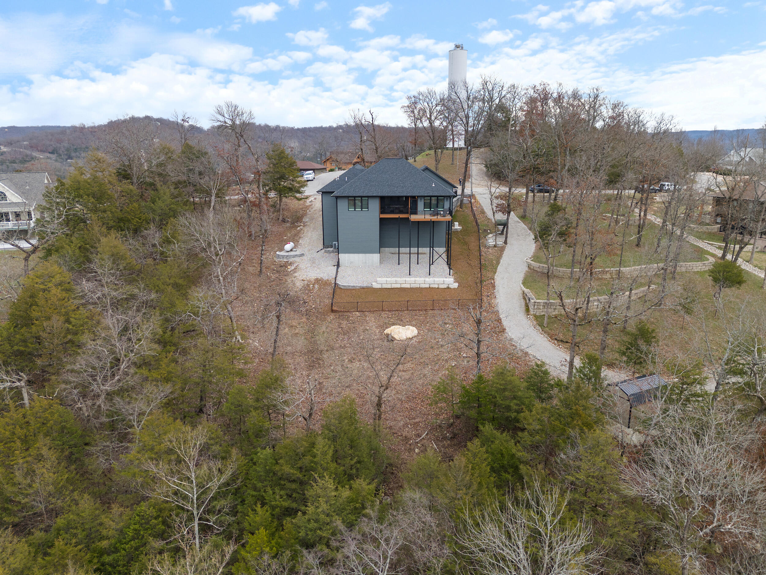 6 Rocky Top Circle