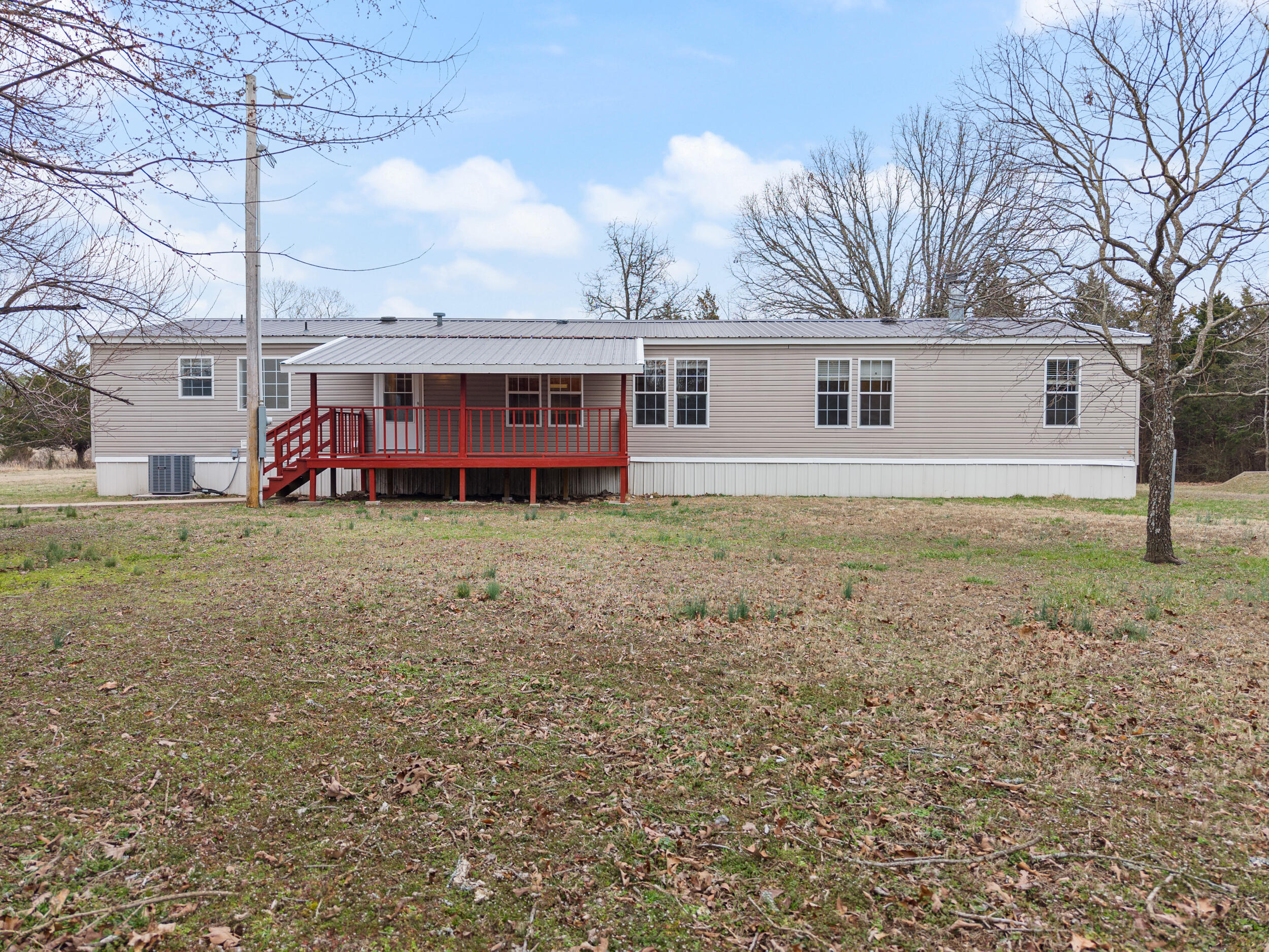 6978 N Highway 23