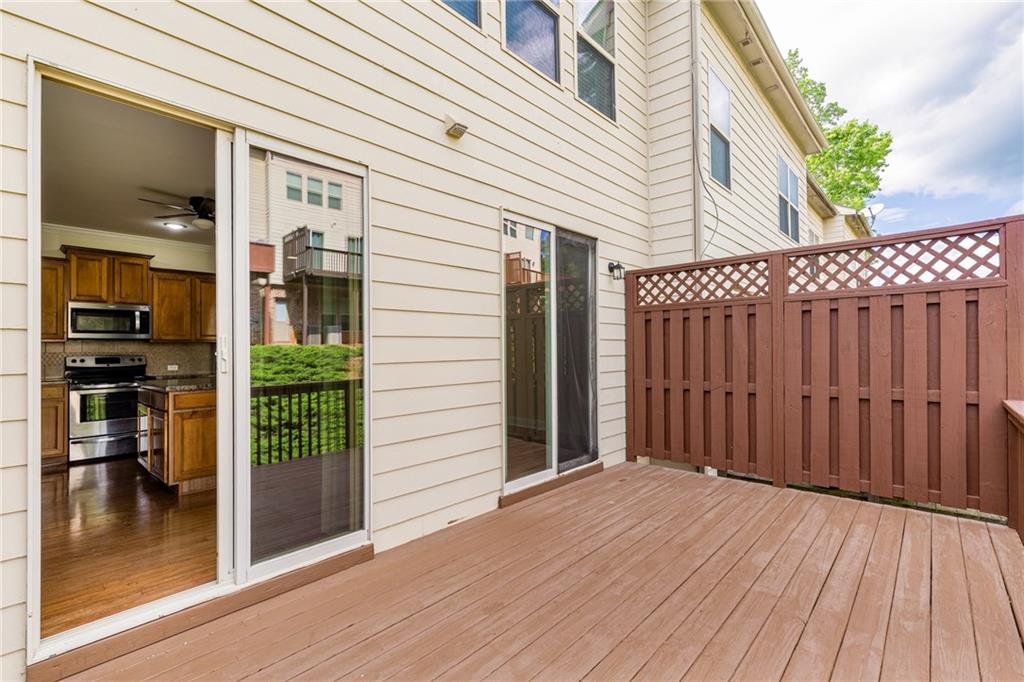275 Blue Pointe Court